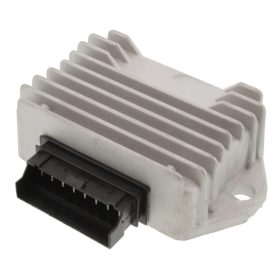 Feszültség szabályzó Piaggio