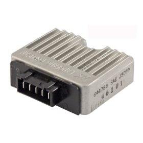 Feszültség szabályzó Piaggio