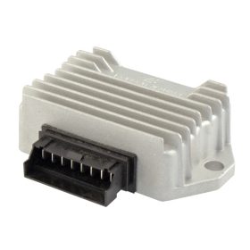 Feszültség szabályzó Piaggio