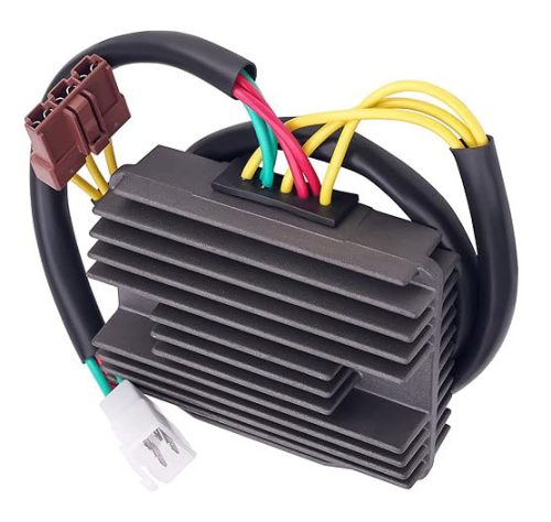 Feszültség szabályzó Piaggio